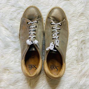 Sofft Women’s Sneakers Gold Leather Lace Up Sneaker Shoes Size 7.5
